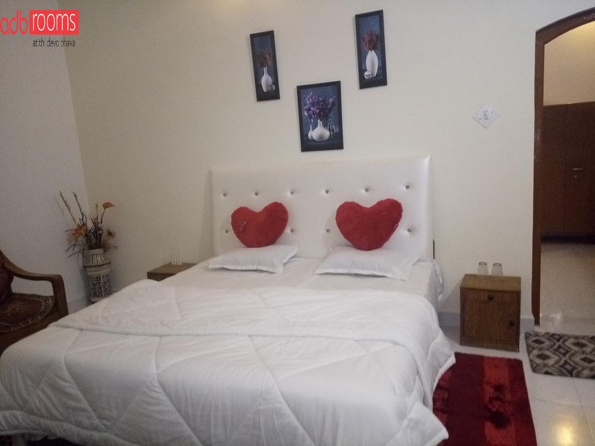Adb Rooms Ashoka Resort Tāla 外观 照片
