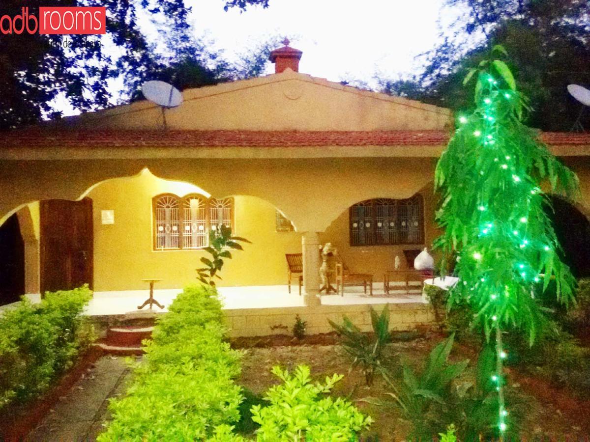 Adb Rooms Ashoka Resort Tāla 外观 照片