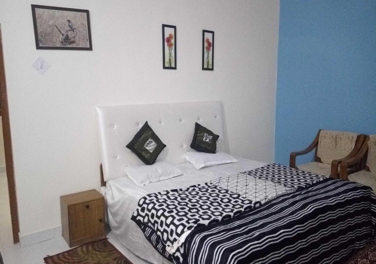 Adb Rooms Ashoka Resort Tāla 外观 照片